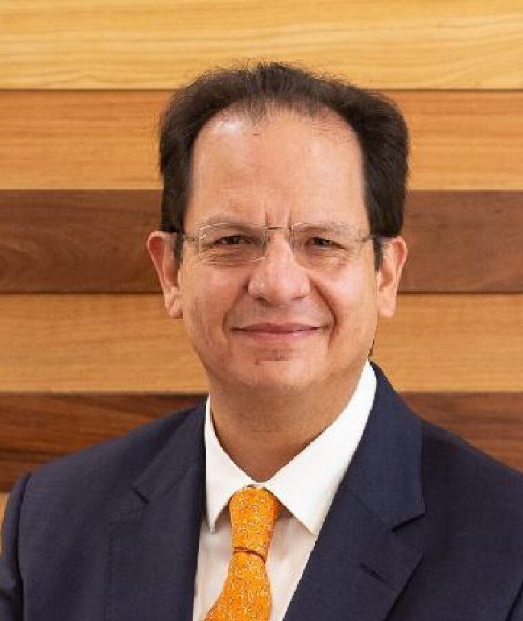 Dr. Adolfo Alberto Laborde Carranco